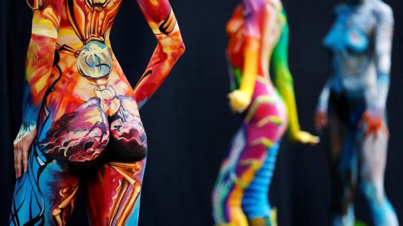 Festival Mundial de Bodypainting en Pöertschach, Austria. Foto: Reuters
