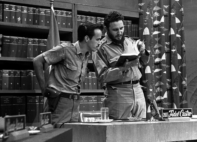 Ricardo Alarcón and Fidel Castro Ruz, Popular University Program, circa 1960- Photo: Liborio Noval. 